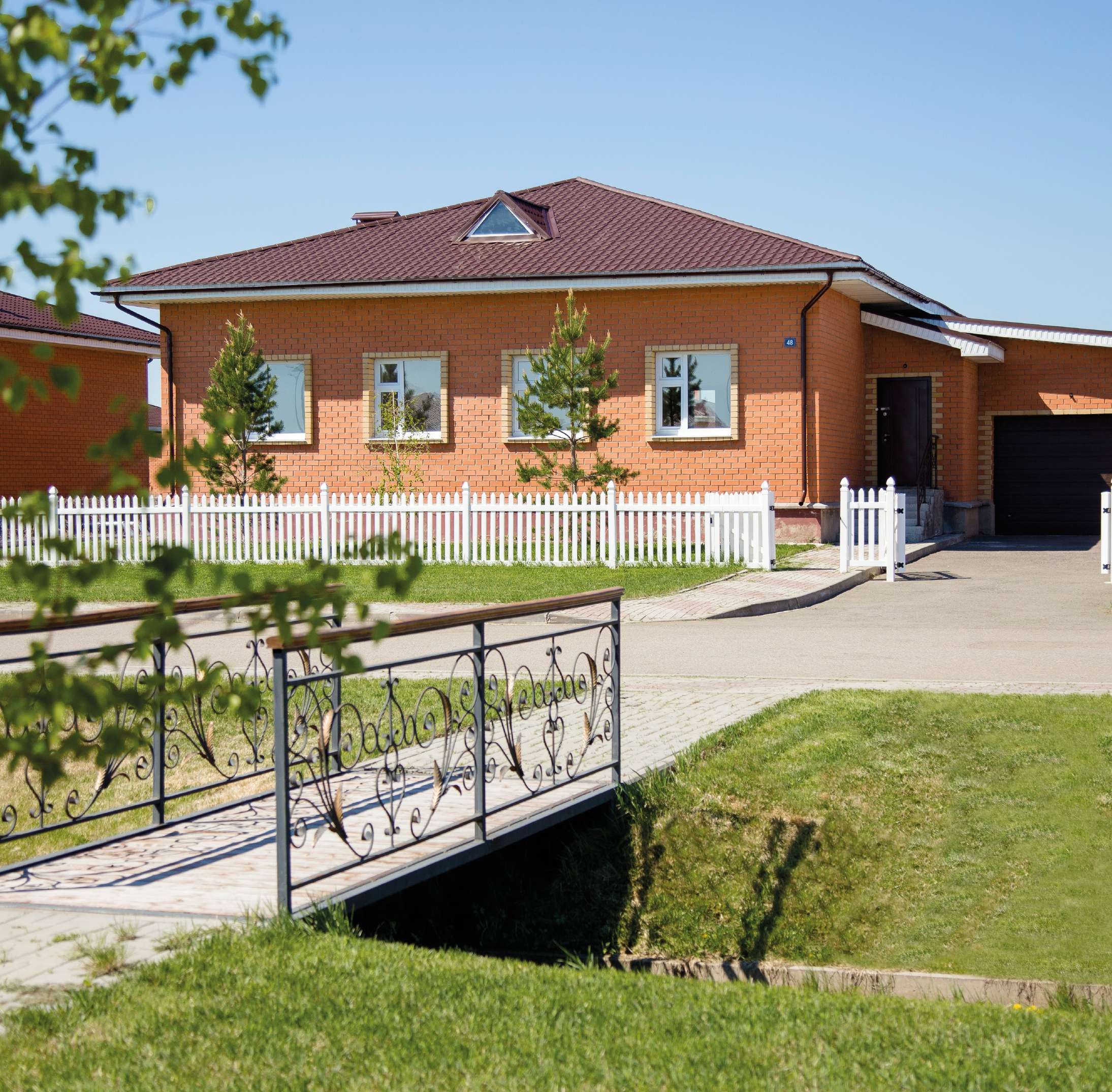 RiverPark houses and green areas
